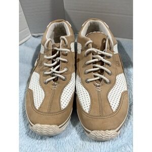Sperry Top-Sider lace-up shoes in cream nubuck leather Size 9M